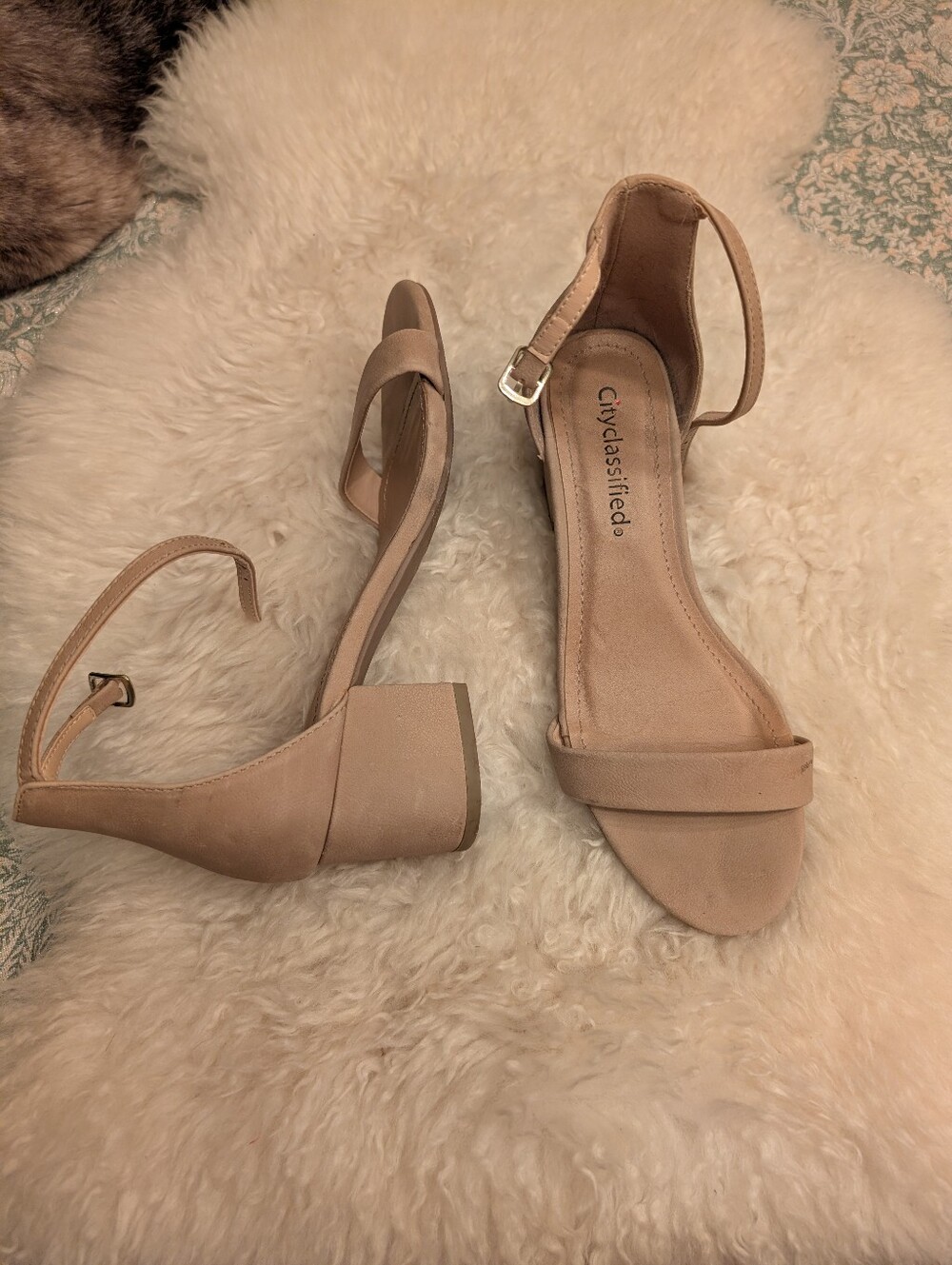 City Classified Nude Ankle Strap Block Heel Sandals Size 7